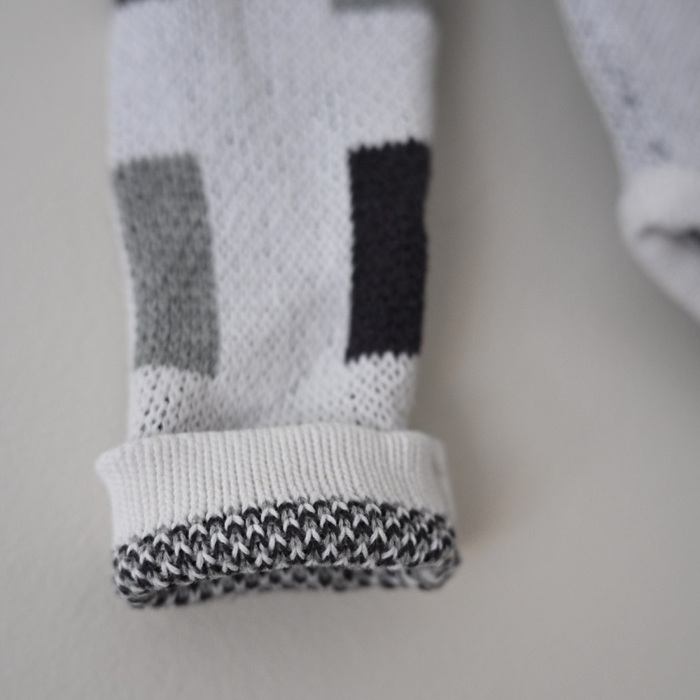Jars Collections Unisex Boys & Girls Black and Gray Geometric Kids Onesie 18m - Picture 5 of 8